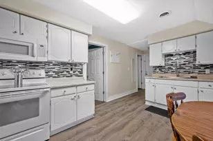 3651 E Barnard Ave, Cudahy, WI 53110 - Photo 31