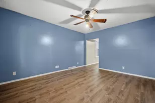 3651 E Barnard Ave, Cudahy, WI 53110 - Photo 13