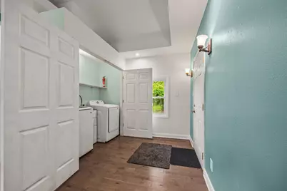 1401 S Westbrooke Pkwy, New Berlin, WI 53146 - Photo 37