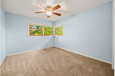 1401 S Westbrooke Pkwy, New Berlin, WI 53146 - Photo 43