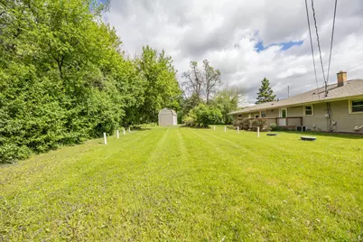 1401 S Westbrooke Pkwy, New Berlin, WI 53146 - Photo 27