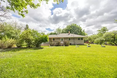 1401 S Westbrooke Pkwy, New Berlin, WI 53146 - Photo 25