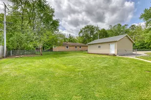 4325 W Grange Ave, Greenfield, WI 53220 - Photo 21