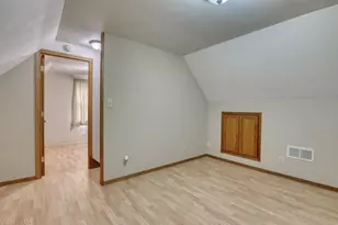 4325 W Grange Ave, Greenfield, WI 53220 - Photo 19