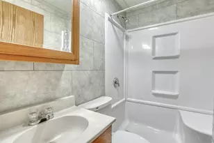 4325 W Grange Ave, Greenfield, WI 53220 - Photo 11