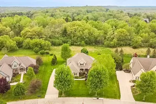 1240 4 Winds Wy, Hartland, WI 53029 - Photo 61