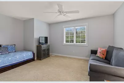 1240  Four Winds Way, Hartland, WI 53029 - Photo 35