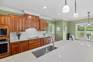 1240 4 Winds Wy, Hartland, WI 53029 - Photo 19