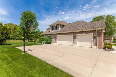 1240  Four Winds Way, Hartland, WI 53029 - Photo 51