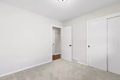 234  Green Valley Pl, West Bend, WI 53095 - Photo 31