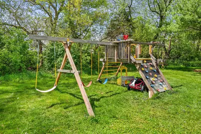 4613 W Rutland Rd, Rutland, WI 53521 - Photo 9