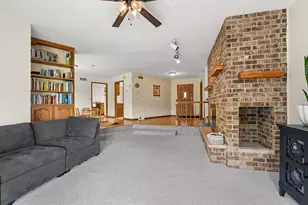 4613 W Rutland Rd, Rutland, WI 53521 - Photo 17