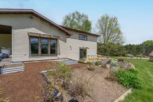 4613 W Rutland Rd, Rutland, WI 53521 - Photo 13