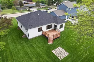 9827 W Dakota St, West Allis, WI 53227 - Photo 21