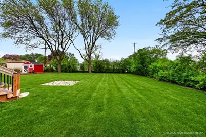 9827 W Dakota St, West Allis, WI 53227 - Photo 17