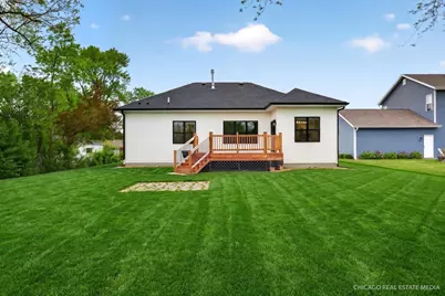 9827 W Dakota St, West Allis, WI 53227 - Photo 19