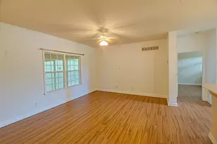 N1525 Overlook Circle, Bloomfield, WI 53128 - Photo 5