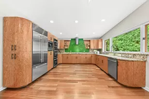 6909 N Belmont Ln, Fox Point, WI 53217 - Photo 17