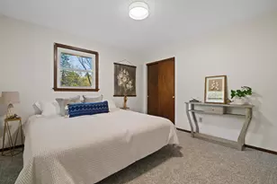726 Royal Park Rd, Racine, WI 53402 - Photo 11
