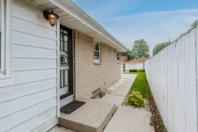 4110 N 74th St, Milwaukee, WI 53216 - Photo 35