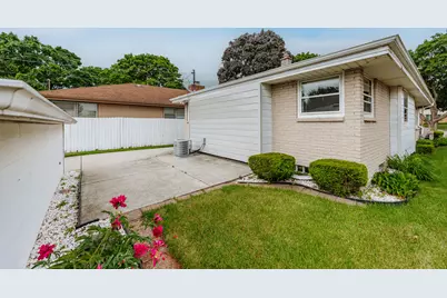 4110 N 74th St, Milwaukee, WI 53216 - Photo 39
