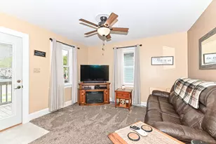 1251 Illinois St, Racine, WI 53405 - Photo 7