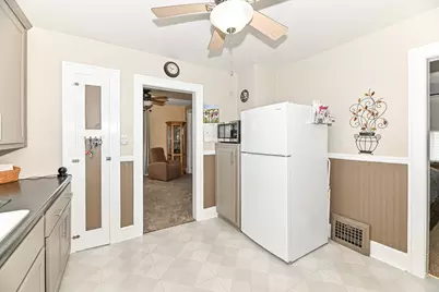 1251  Illinois St, Racine, WI 53405 - Photo 15