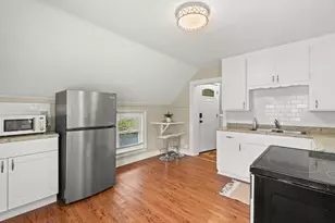 330 N 64th St, Milwaukee, WI 53213 - Photo 21