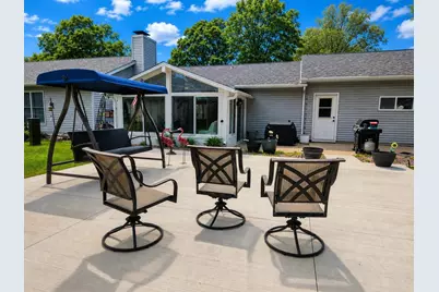 622 S 4th St, Silver Lake, WI 53170 - Photo 17