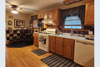 622 S 4th St, Silver Lake, WI 53170 - Photo 3