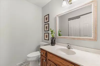 W71N980  Harrison Ave, Cedarburg, WI 53012 - Photo 23