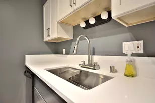 237 Madison St, Waukesha, WI 53188 - Photo 3