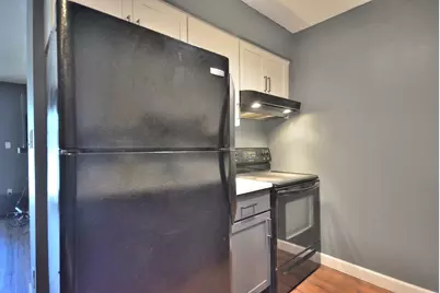 237  Madison St #52, Waukesha, WI 53188 - Photo 5