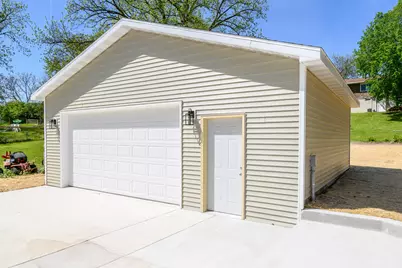 223 E Woolcock St, Jefferson, WI 53549 - Photo 29