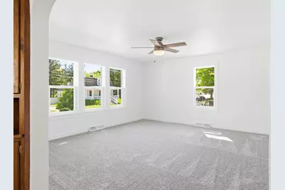223 E Woolcock St, Jefferson, WI 53549 - Photo 7