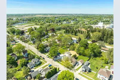 223 E Woolcock St, Jefferson, WI 53549 - Photo 37