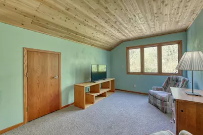 N2W31920  Twin Oaks Dr, Delafield, WI 53018 - Photo 29