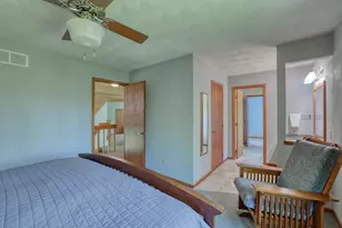 N2W31920 Twin Oaks Dr, Delafield, WI 53018 - Photo 31