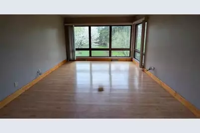 601 S Ridge Ln, Grand Chute, WI 54914 - Photo 3