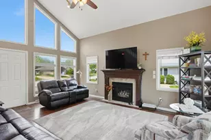 2247 Patrick Ln, Waukesha, WI 53188 - Photo 3