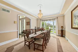 19250 Hayden Ct, Brookfield, WI 53045 - Photo 7