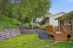 1600 Larkspur Ln, West Bend, WI 53090 - Photo 35