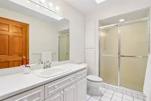 2385 Buckingham Pl, Brookfield, WI 53045 - Photo 47