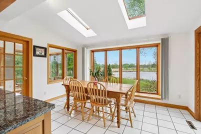 2385  Buckingham Pl, Brookfield, WI 53045 - Photo 13