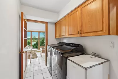 2385  Buckingham Pl, Brookfield, WI 53045 - Photo 25