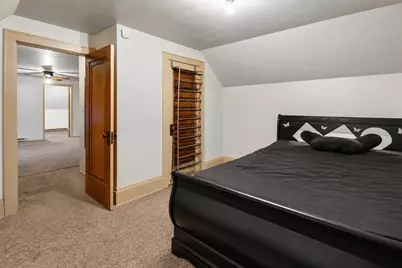 4236 N 25th St, Milwaukee, WI 53209 - Photo 17