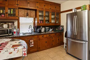 4236 N 25th St, Milwaukee, WI 53209 - Photo 9