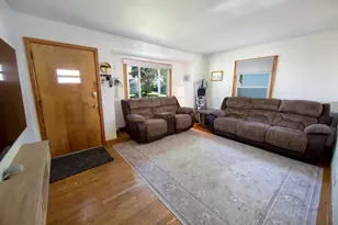 2561 S 70th St, Milwaukee, WI 53219 - Photo 3