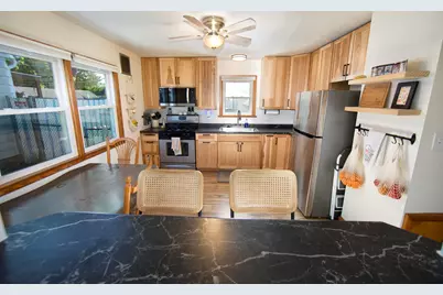 2561 S 70th St, Milwaukee, WI 53219 - Photo 7