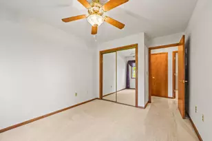6906 Dale Dr, Racine, WI 53402 - Photo 17